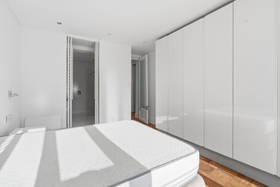 To Let 2 Bedroom Property for Rent in Sea Point Western Cape